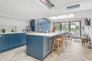 Kitchen- click for photo gallery